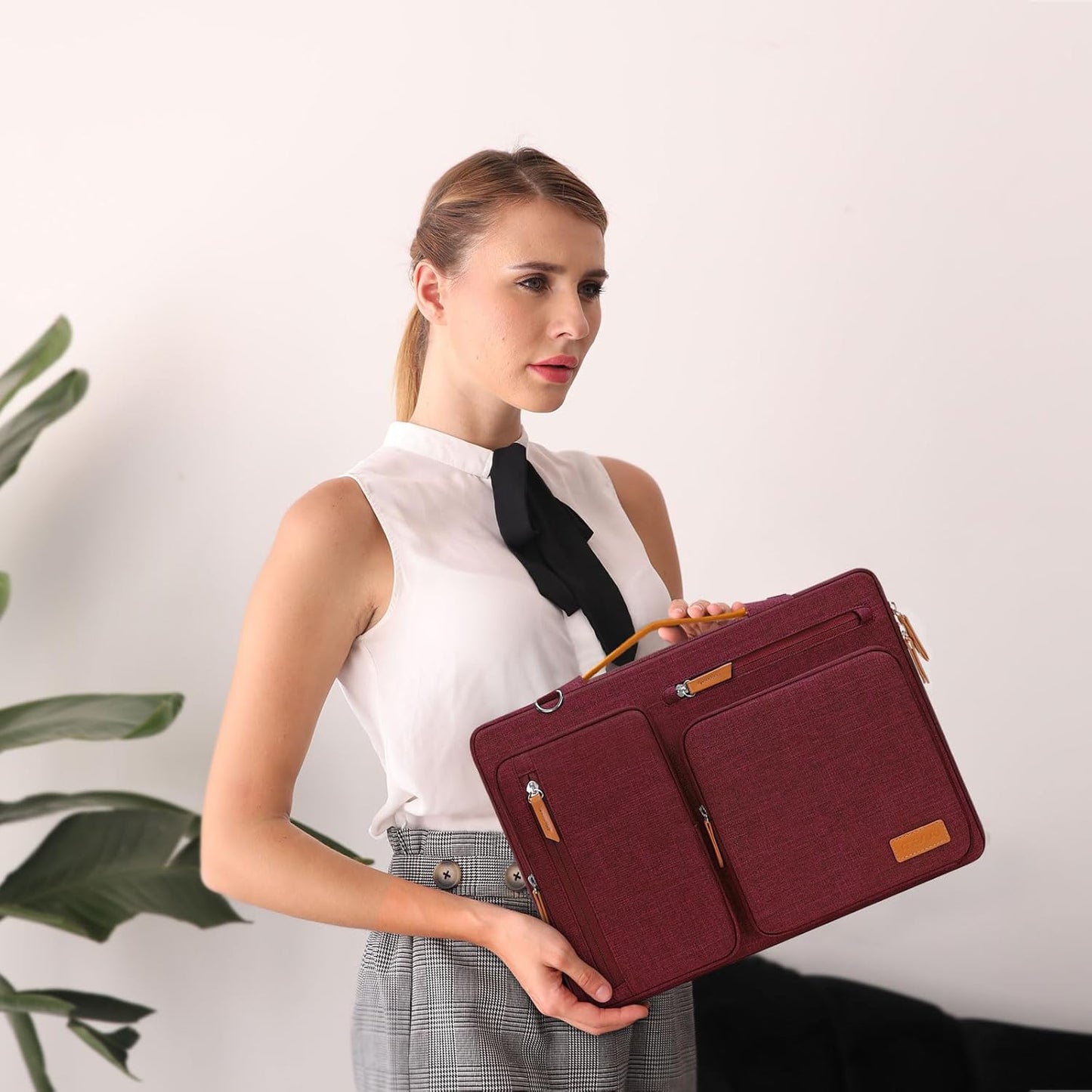 MOSISO 360 Protective Laptop Shoulder Bag,15 inch Computer Bag Compatible with MacBook Air M4 M3 M2/Pro A1990 A1707, Dell XPS Plus,Side Open Messenger Bag with 4 Zipper Pockets&Handle, Wine Red