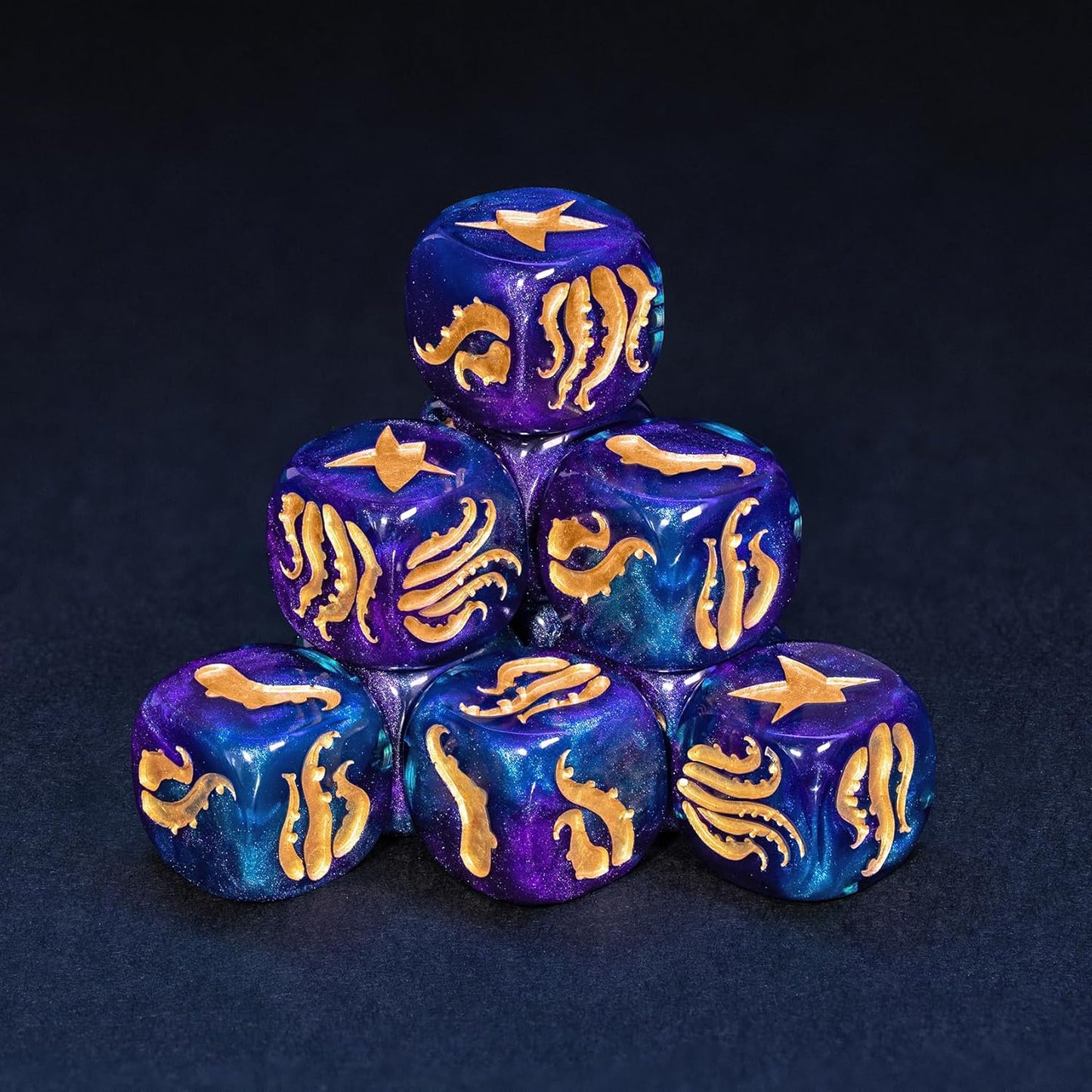 Cthulhu Tentacle Dice Set – 10 x D6 (16mm) Eldritch Horror Dice | Golden Elder Sign | Lovecraftian Resin Dice for DND, Warhammer, Call of Cthulhu & TTRPG
